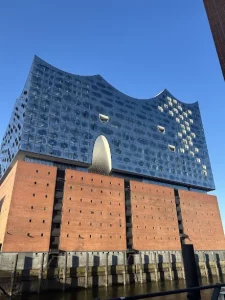 Funkelnde Elbphilharmonie
