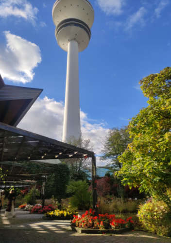 Fernsehturm Hamburg Planten un Blomen